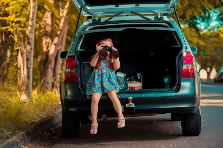 Adventure Awaits: How to Keep Your Kids Happy and Entertained on Long Journeys