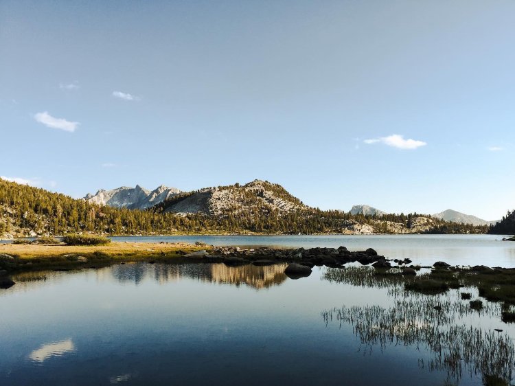 Trekking Paradise: A Comprehensive Travel Guide to the John Muir Trail